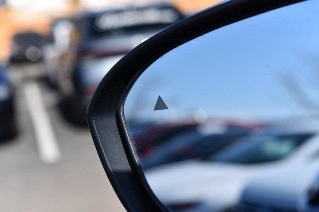 Used 2024 Mitsubishi Outlander Ralliart image 10