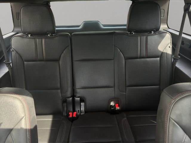 Used 2022 Chevrolet Suburban RST w/ Luxury Package image 46