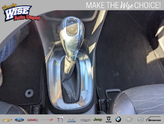 Used 2015 Buick Encore Convenience FWD image 16