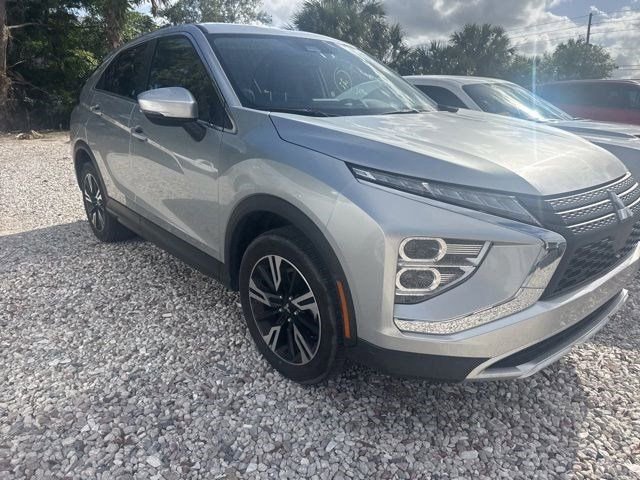 Used 2025 Mitsubishi Eclipse Cross Black Edition image 9