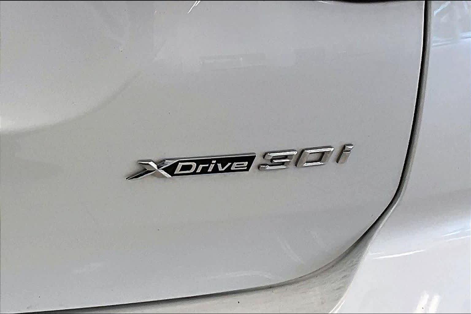 Used 2023 BMW X3 xDrive30i w/ Premium Package AWD/4WD image 9