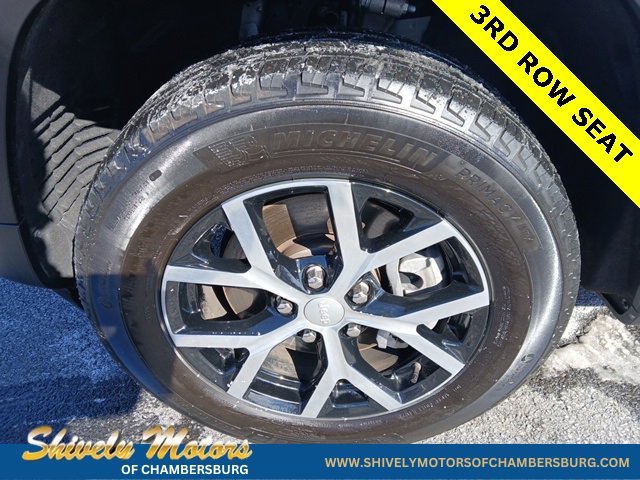 Used 2023 Jeep Grand Cherokee L Limited image 2