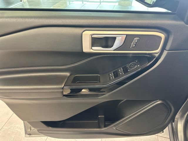 Used 2022 Ford Explorer ST AWD/4WD image 22