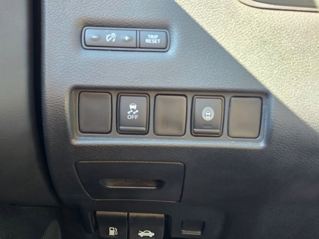 Used 2021 Nissan Murano S image 33