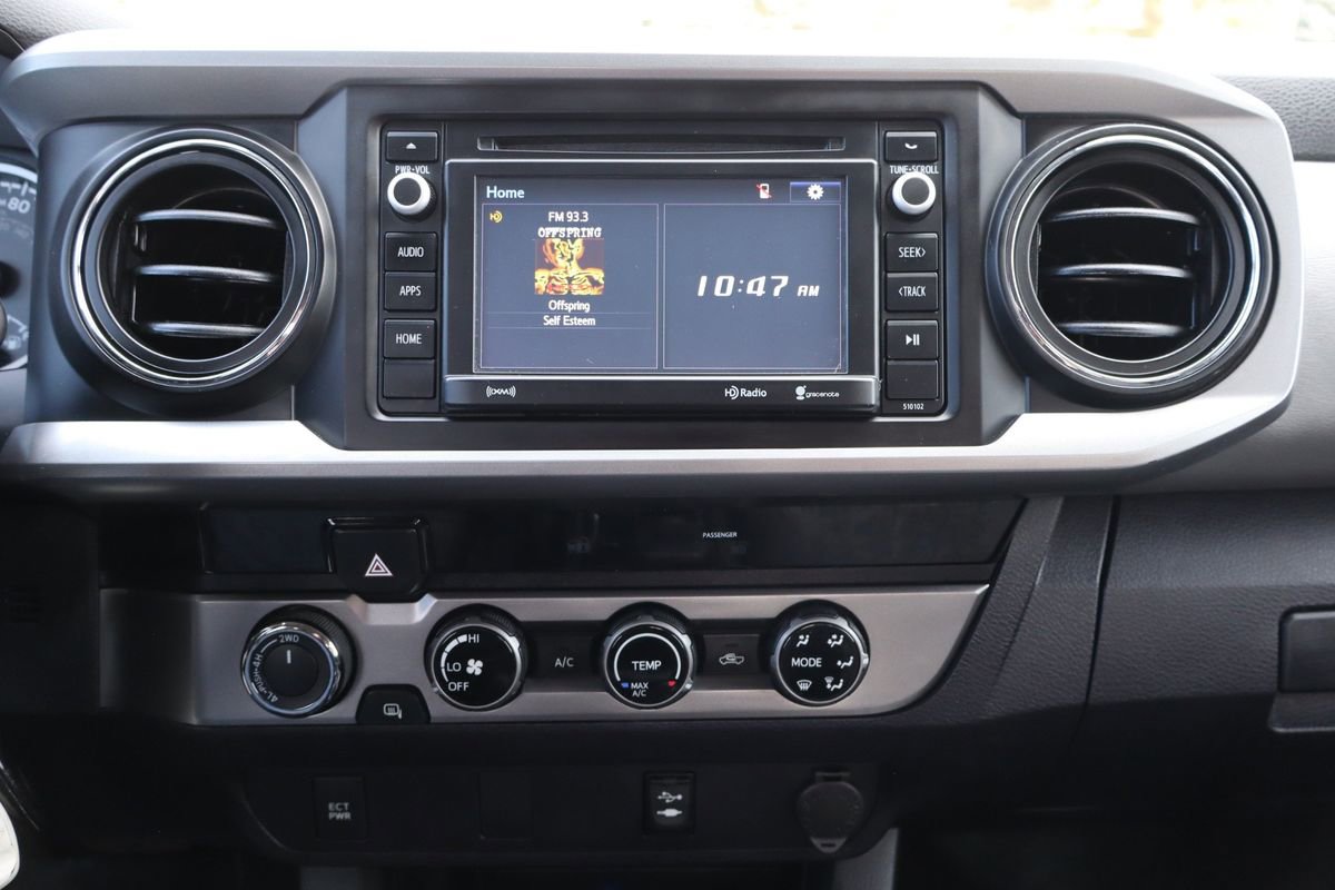 Used 2017 Toyota Tacoma SR5 w/ Tow Package image 34