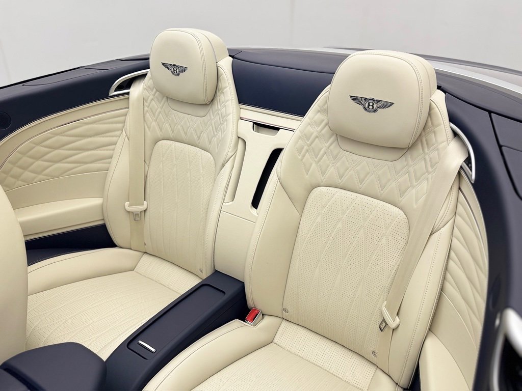 New 2024 Bentley Continental GT Azure image 32