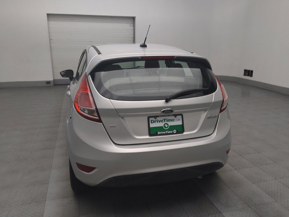 Used 2016 Ford Fiesta SE image 6