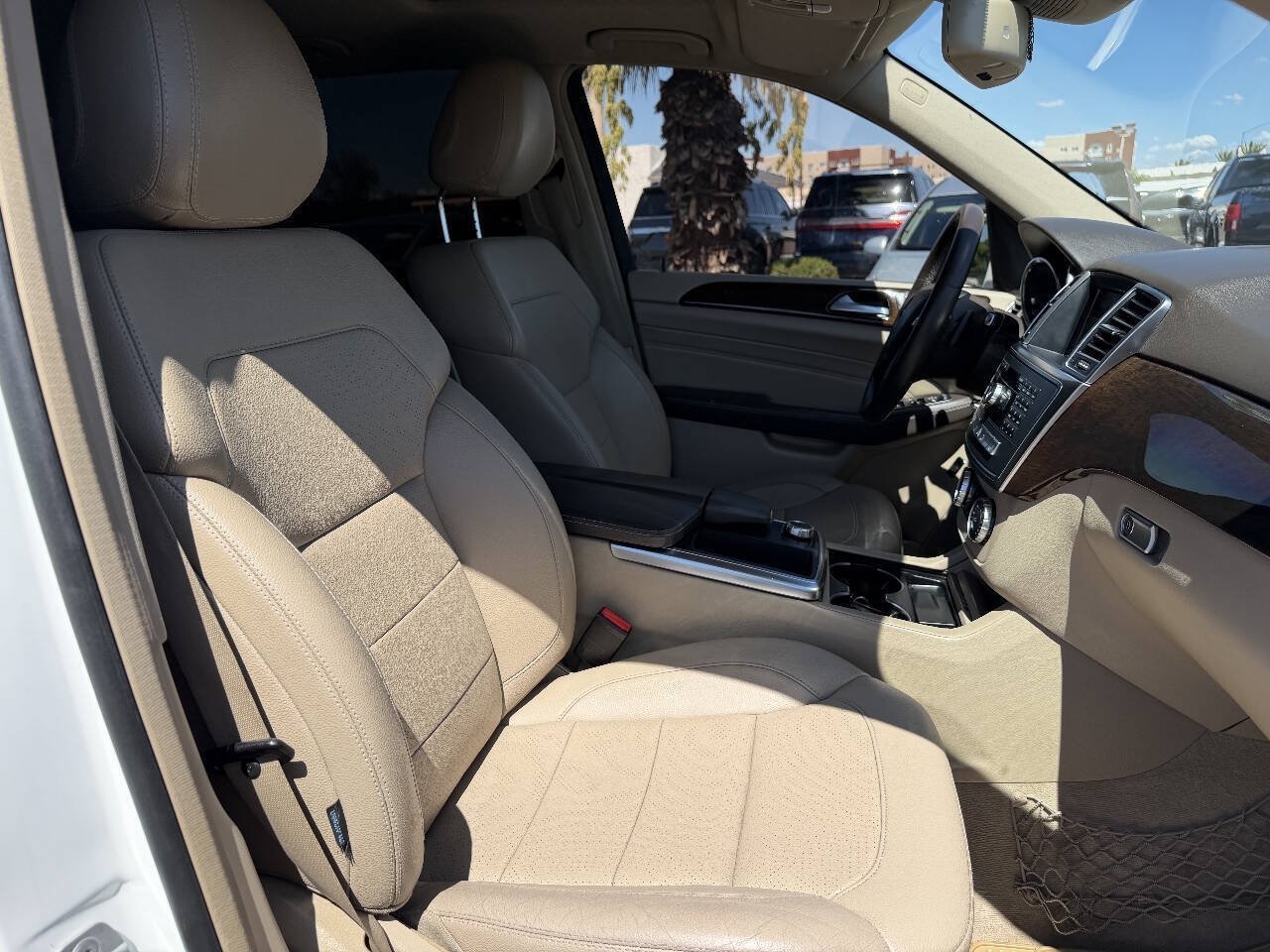 Used 2014 Mercedes-Benz ML 350 BlueTEC 4MATIC w/ Premium 1 Package image 15