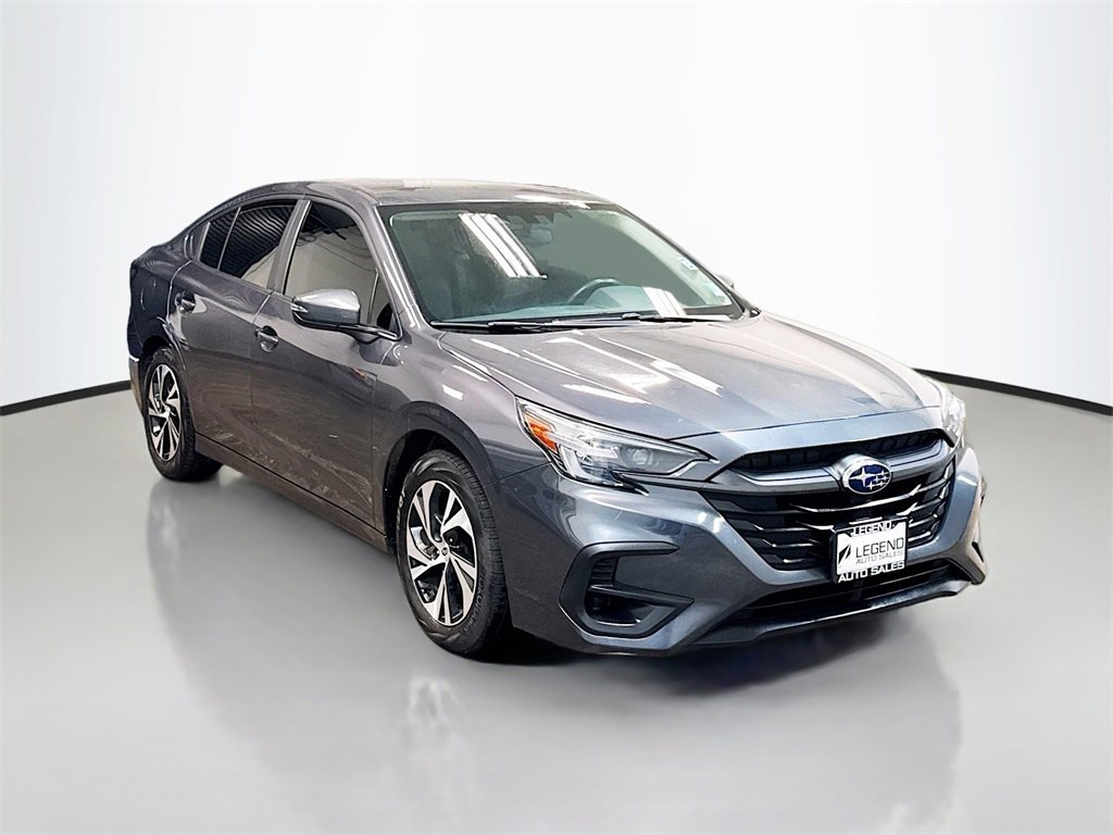 Used 2024 Subaru Legacy Premium image 3