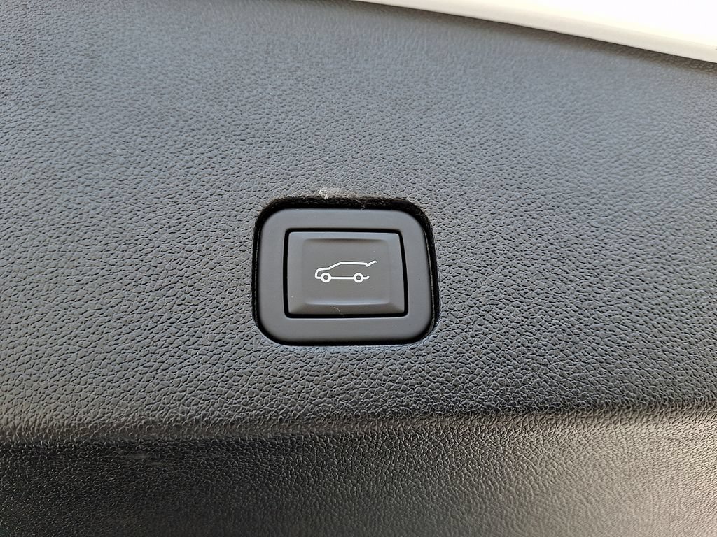 Used 2024 Cadillac XT6 Premium Luxury AWD/4WD image 30