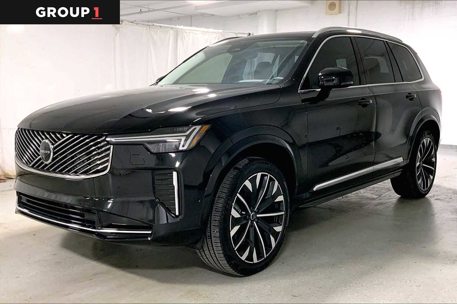 Used 2025 Volvo XC90 B6 Ultra w/ Protection Package Premier AWD/4WD video 1