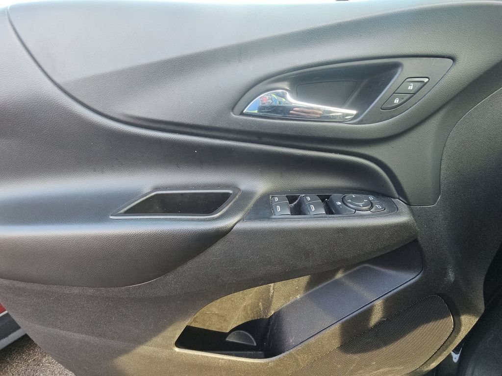 Used 2019 Chevrolet Equinox LT FWD image 13