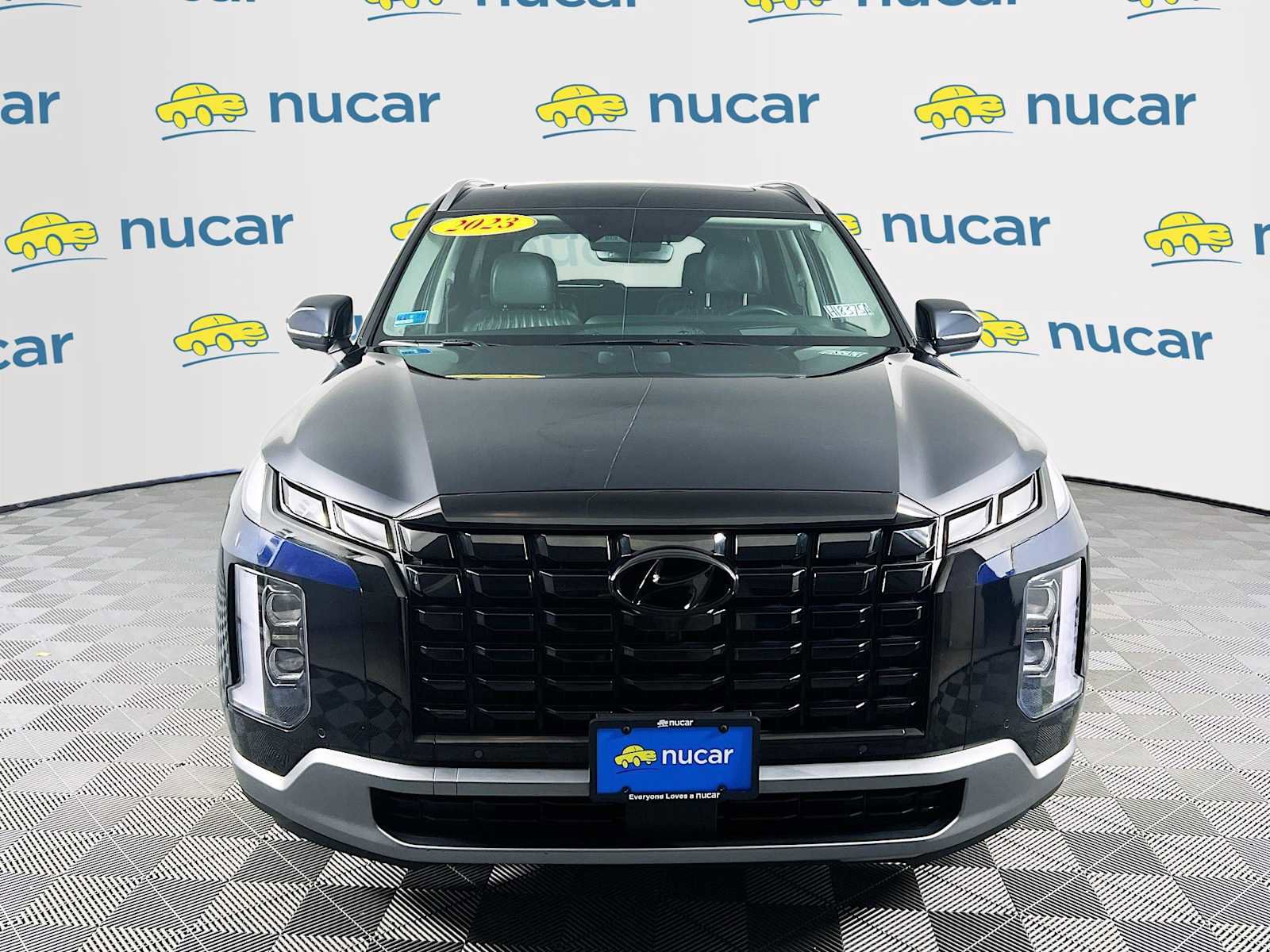 Used 2023 Hyundai Palisade Limited image 2