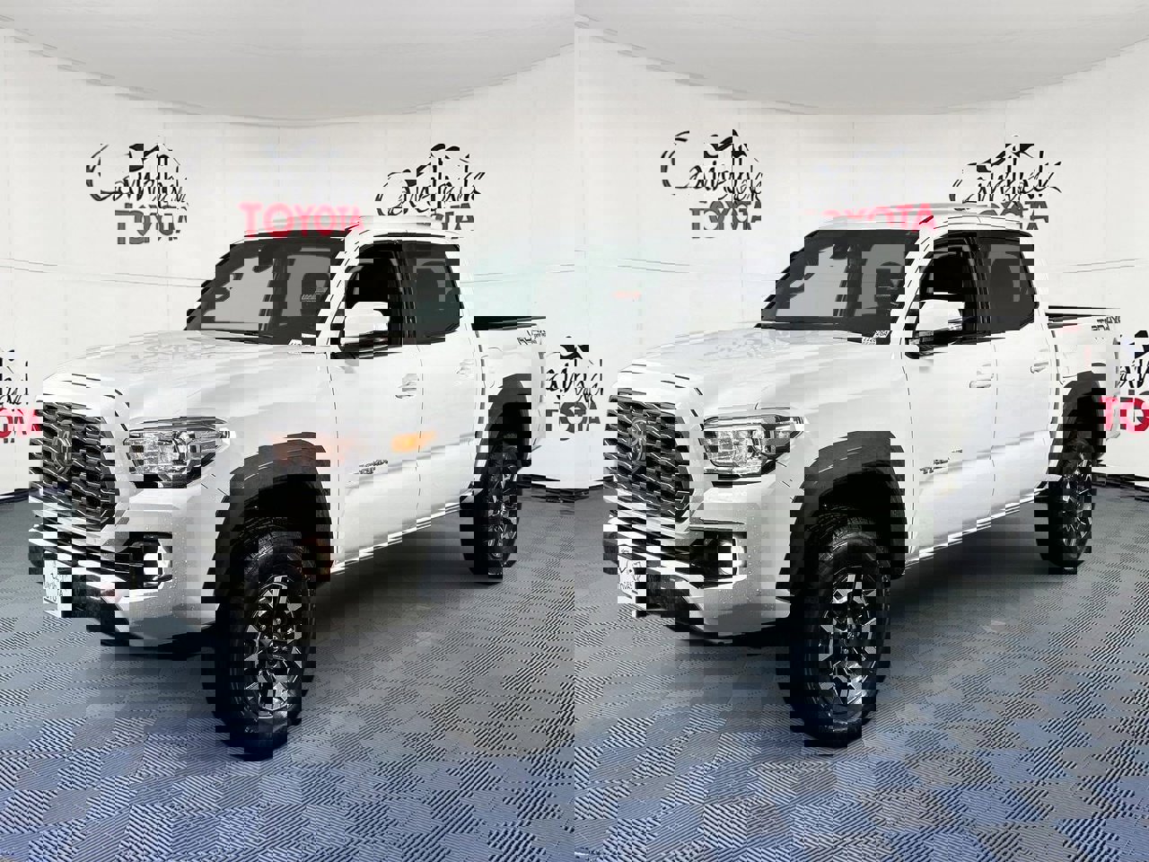 Used 2021 Toyota Tacoma TRD Off-Road w/ Technology Package image 2