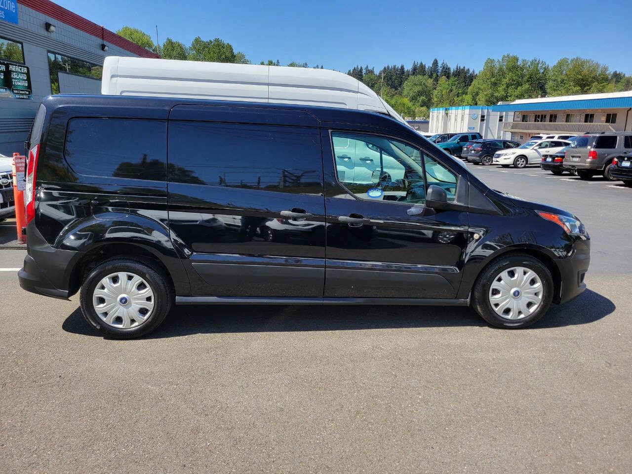 Used 2022 Ford Transit Connect XL image 7
