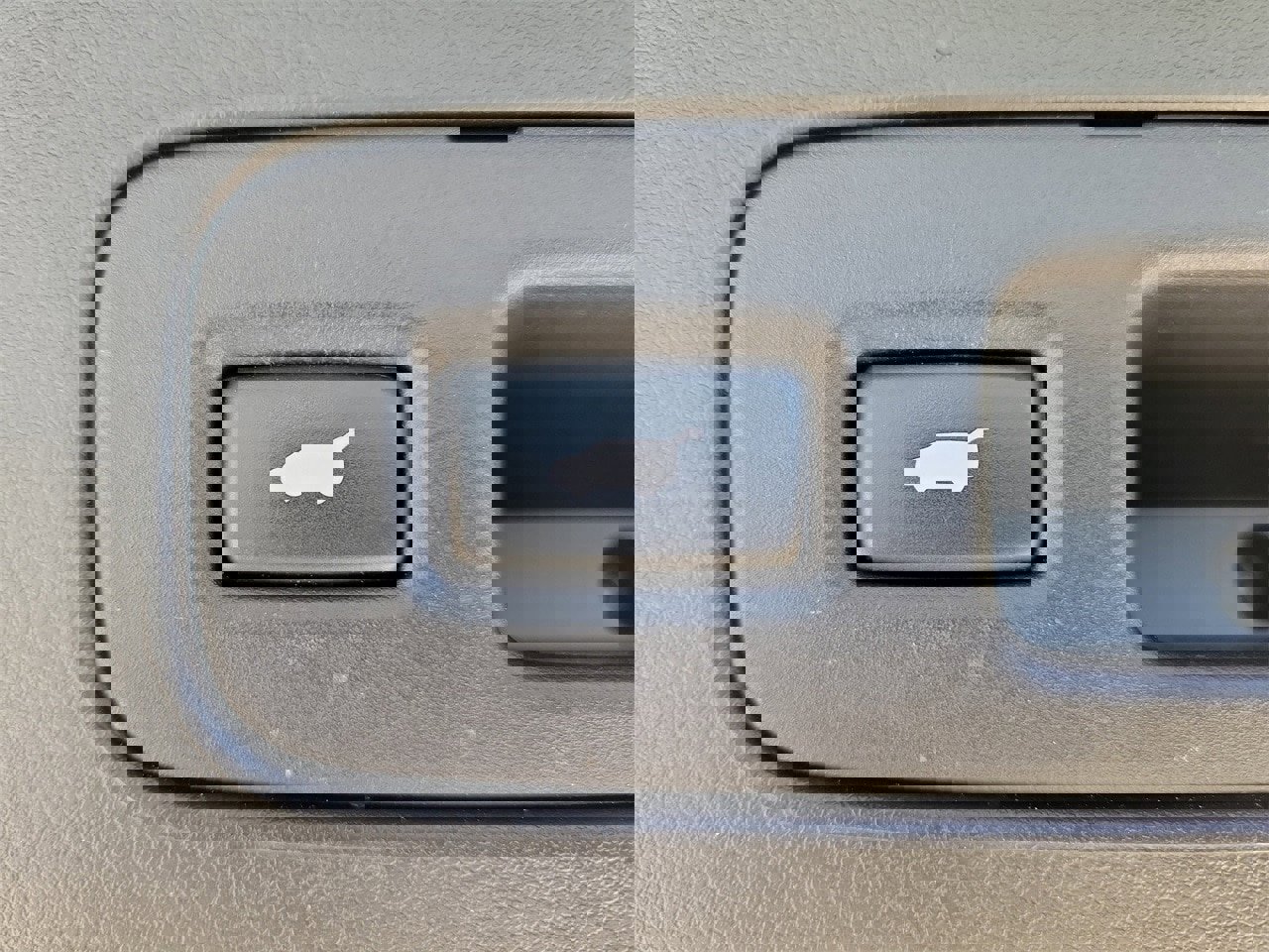 Used 2016 Honda CR-V Touring image 9