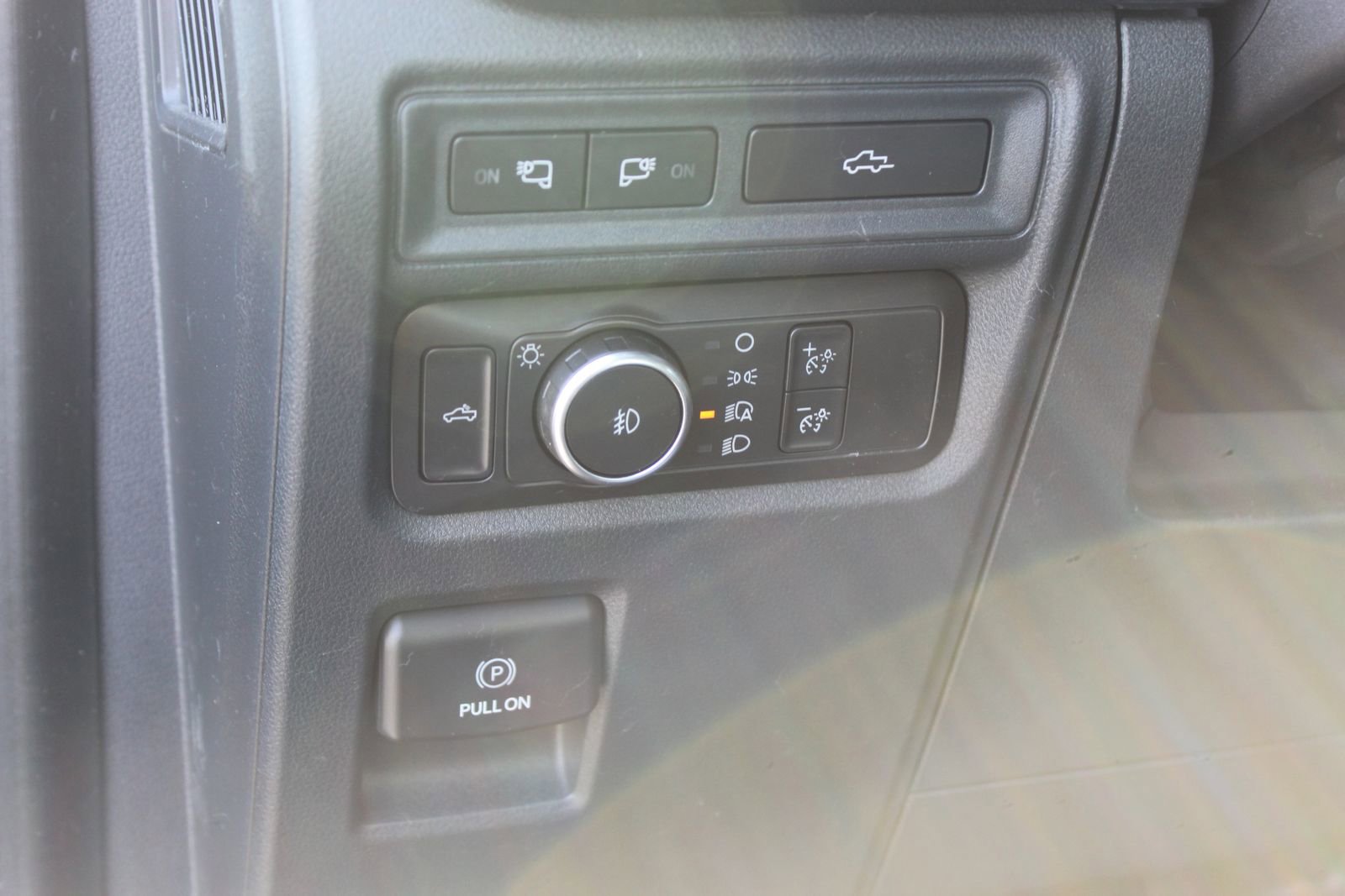 Used 2021 Ford F150 XLT w/ Equipment Group 302A High image 25