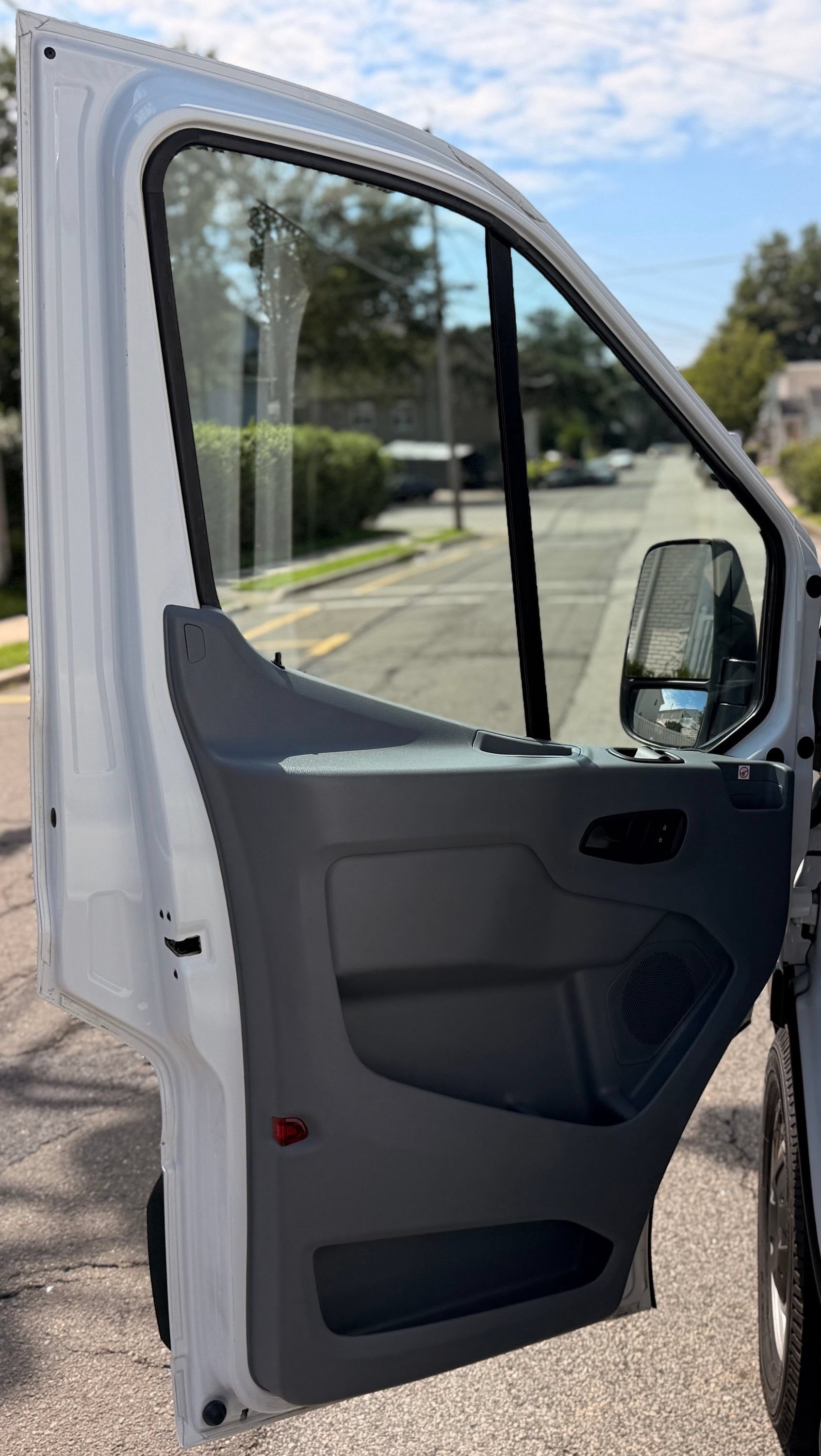 Used 2019 Ford Transit 350 148 High Roof Extended RWD image 11