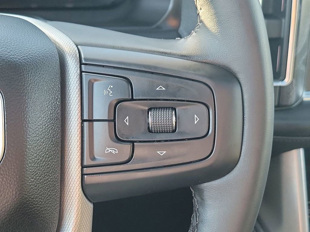 Used 2023 GMC Yukon Denali w/ LPO, Floor Liner Package image 34