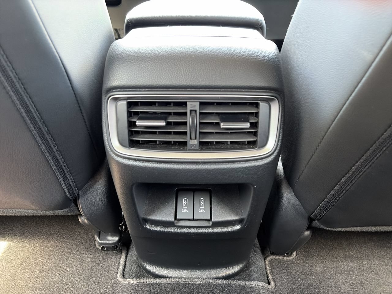 Used 2021 Honda CR-V Touring image 30