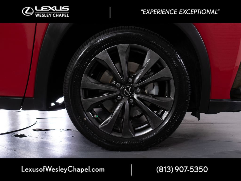 Used 2019 Lexus UX 200 F Sport w/ F Sport Premium Package FWD image 3