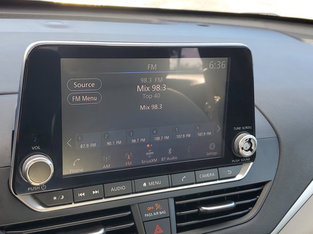 Used 2022 Nissan Altima 2.5 SV image 25