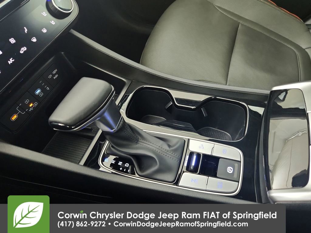 Used 2025 Hyundai Santa Cruz Limited AWD/4WD image 29