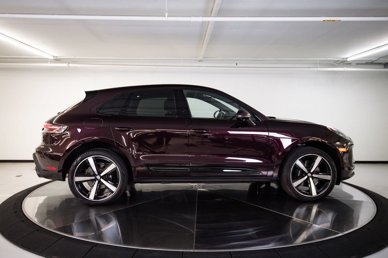 Certified 2026 Porsche Macan S AWD/4WD image 8