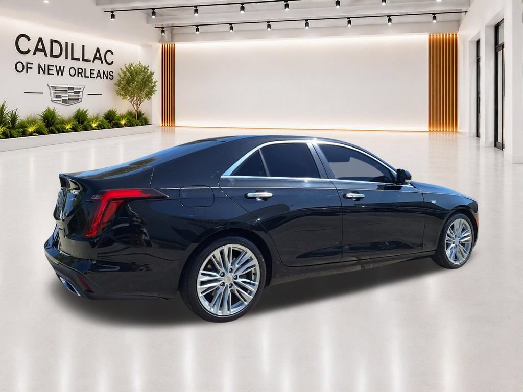 Used 2021 Cadillac CT4 Premium Luxury RWD image 3