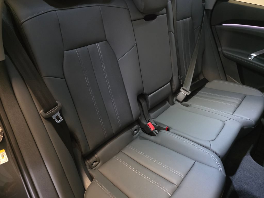 Certified 2026 Audi Q5 Premium w/ Convenience Package AWD/4WD image 23