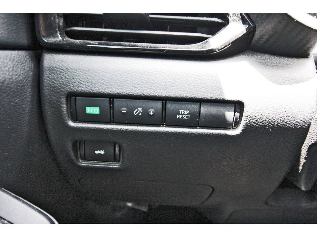Used 2024 Nissan Sentra SV w/ All-Weather Package FWD image 17