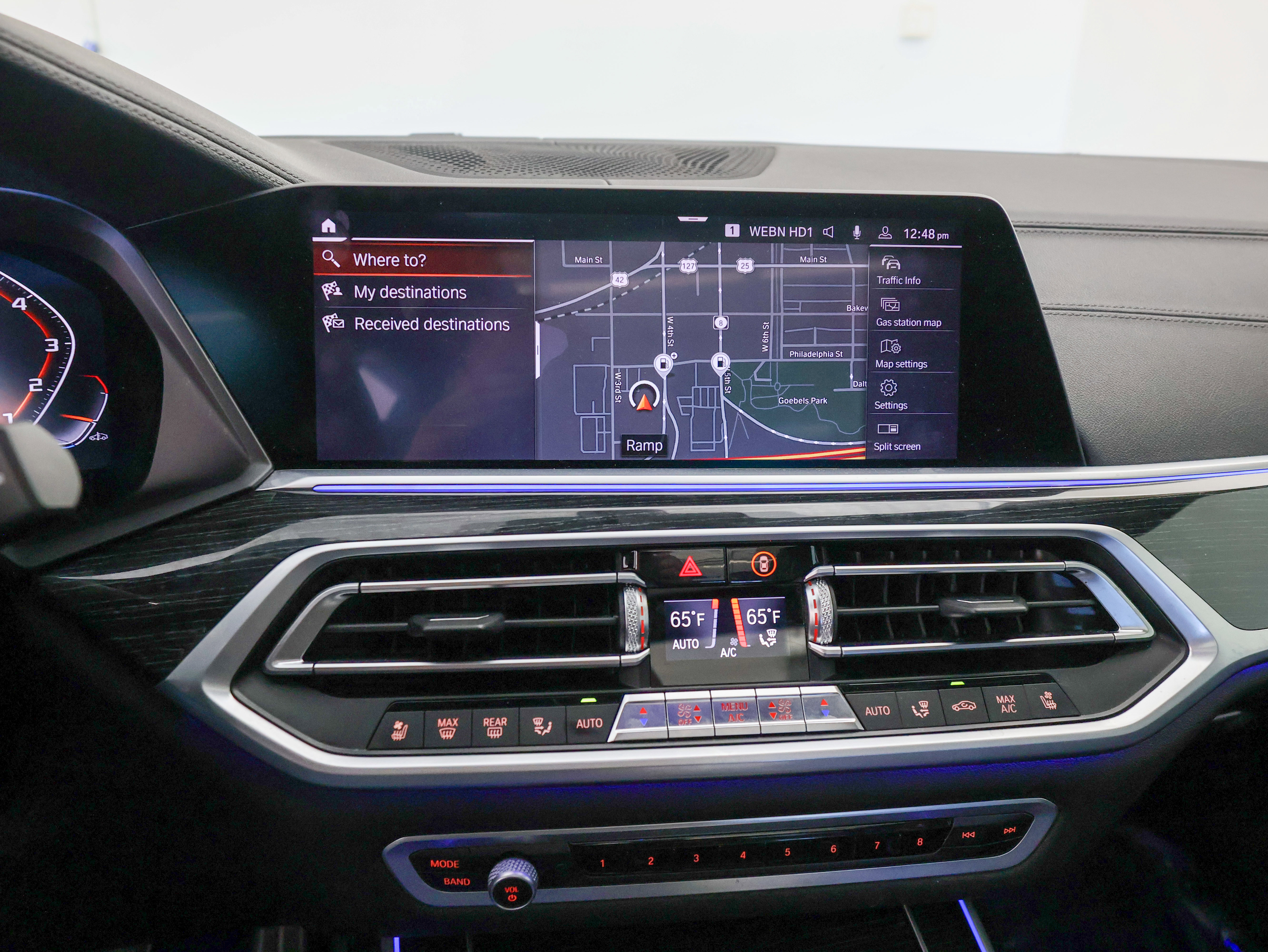 Used 2021 BMW X7 M50i image 40