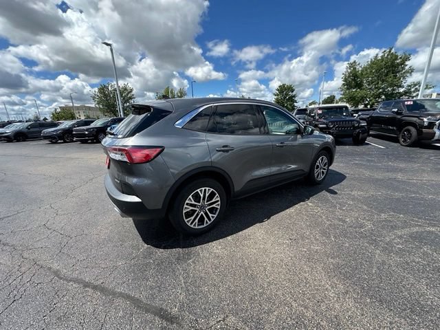 Used 2022 Ford Escape SEL w/ Technology Package AWD/4WD image 17