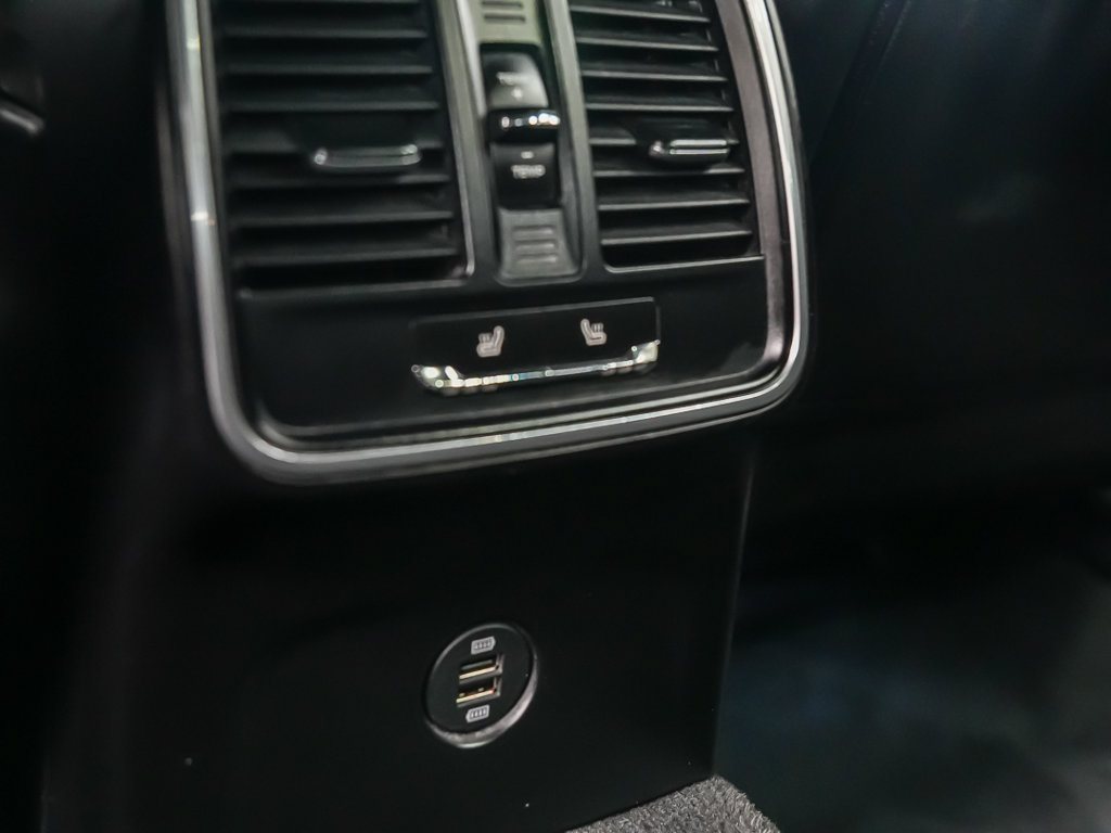 Used 2017 Porsche Macan S AWD/4WD image 19