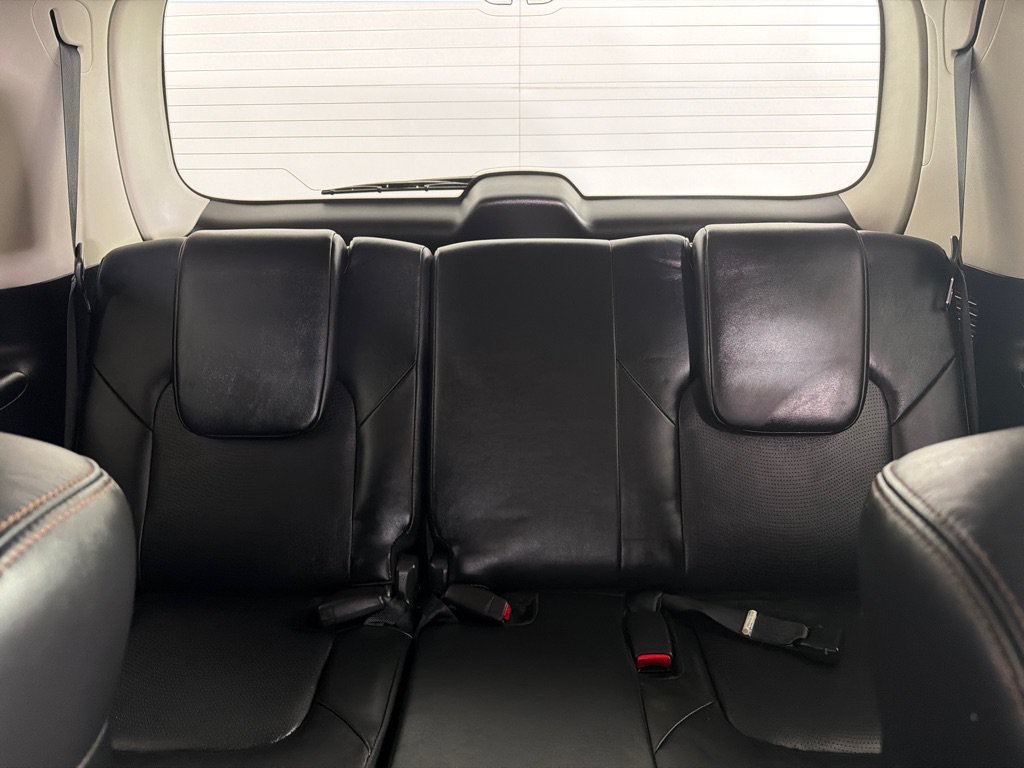 Used 2019 Nissan Armada Platinum w/ Captain's Chairs Package RWD image 21