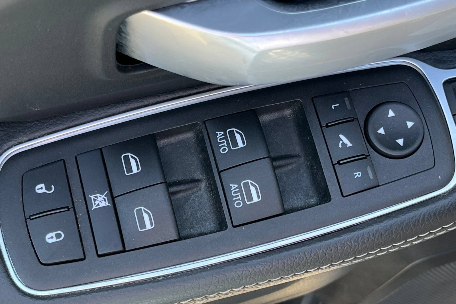 Used 2024 RAM 2500 Big Horn AWD/4WD image 18
