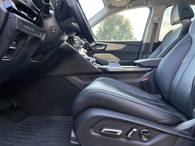 Used 2023 Acura MDX SH-AWD w/ Technology Package image 29