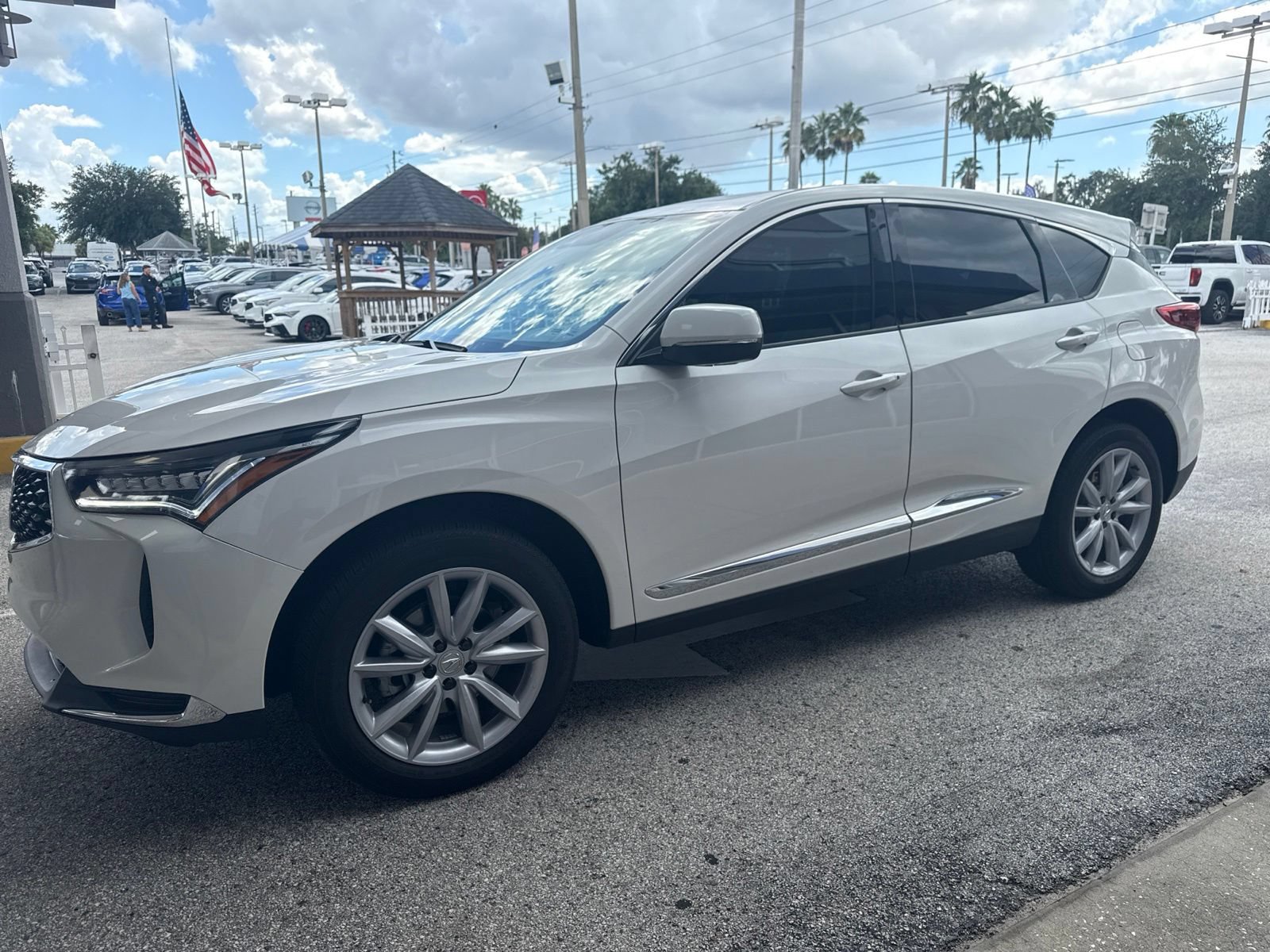 Used 2024 Acura RDX SH-AWD image 5