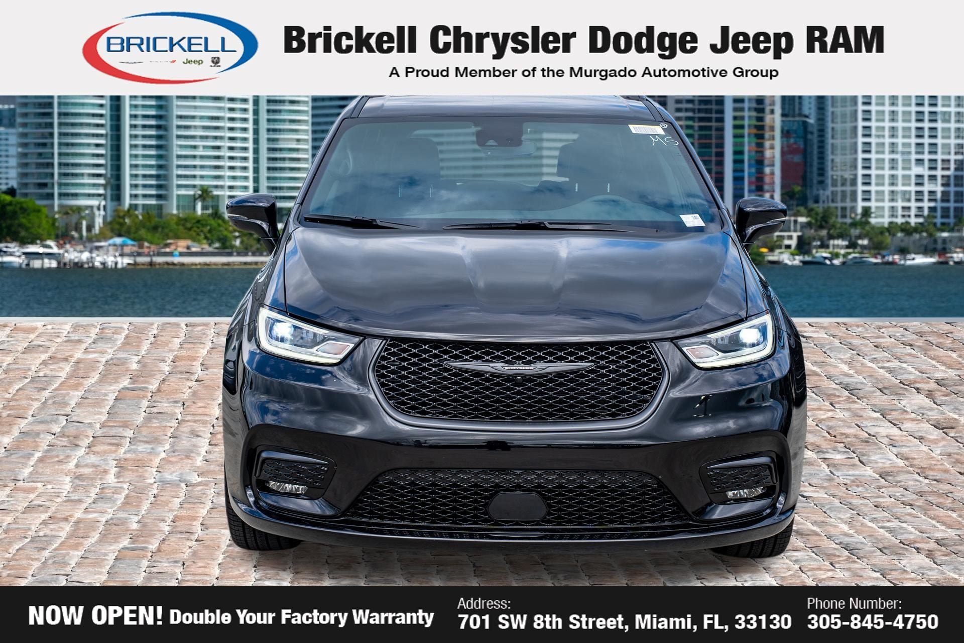 Used 2026 Chrysler Pacifica Select w/ S Appearance Package FWD image 2