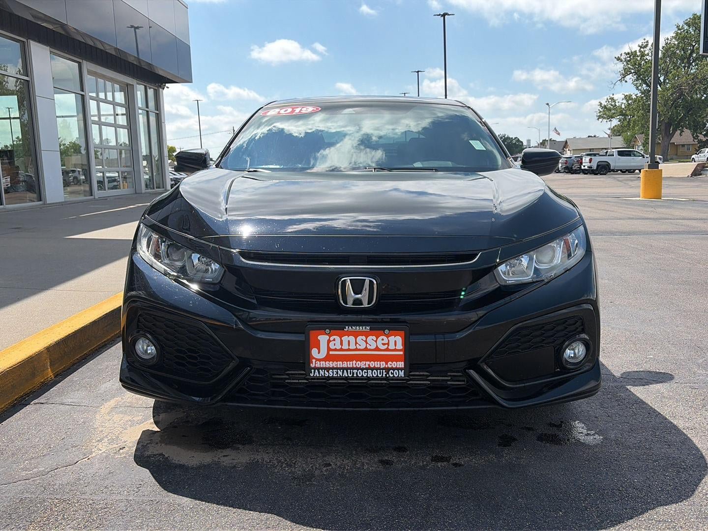 Used 2019 Honda Civic EX-L image 3