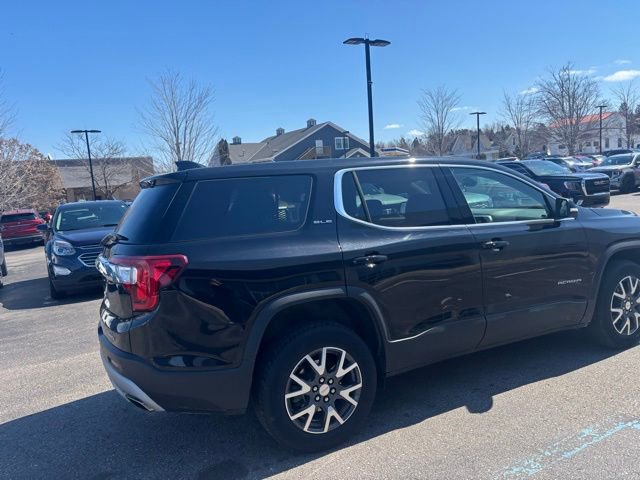 Used 2023 GMC Acadia SLE image 5