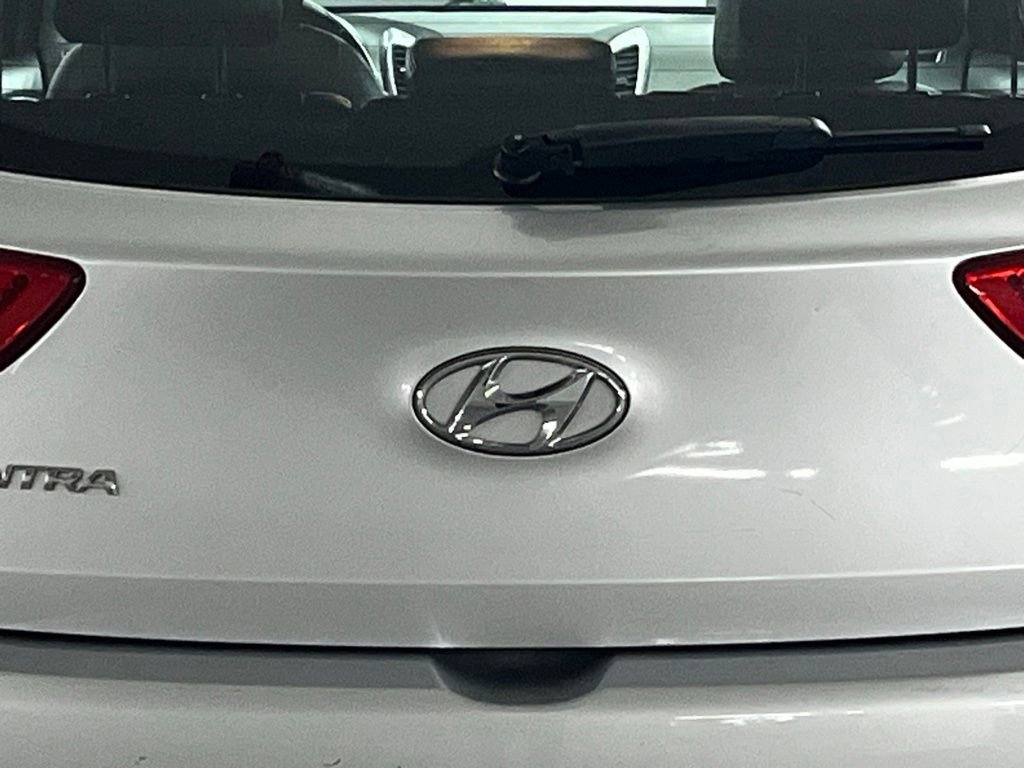 Used 2015 Hyundai Elantra GT w/ Option Group 02 FWD image 28