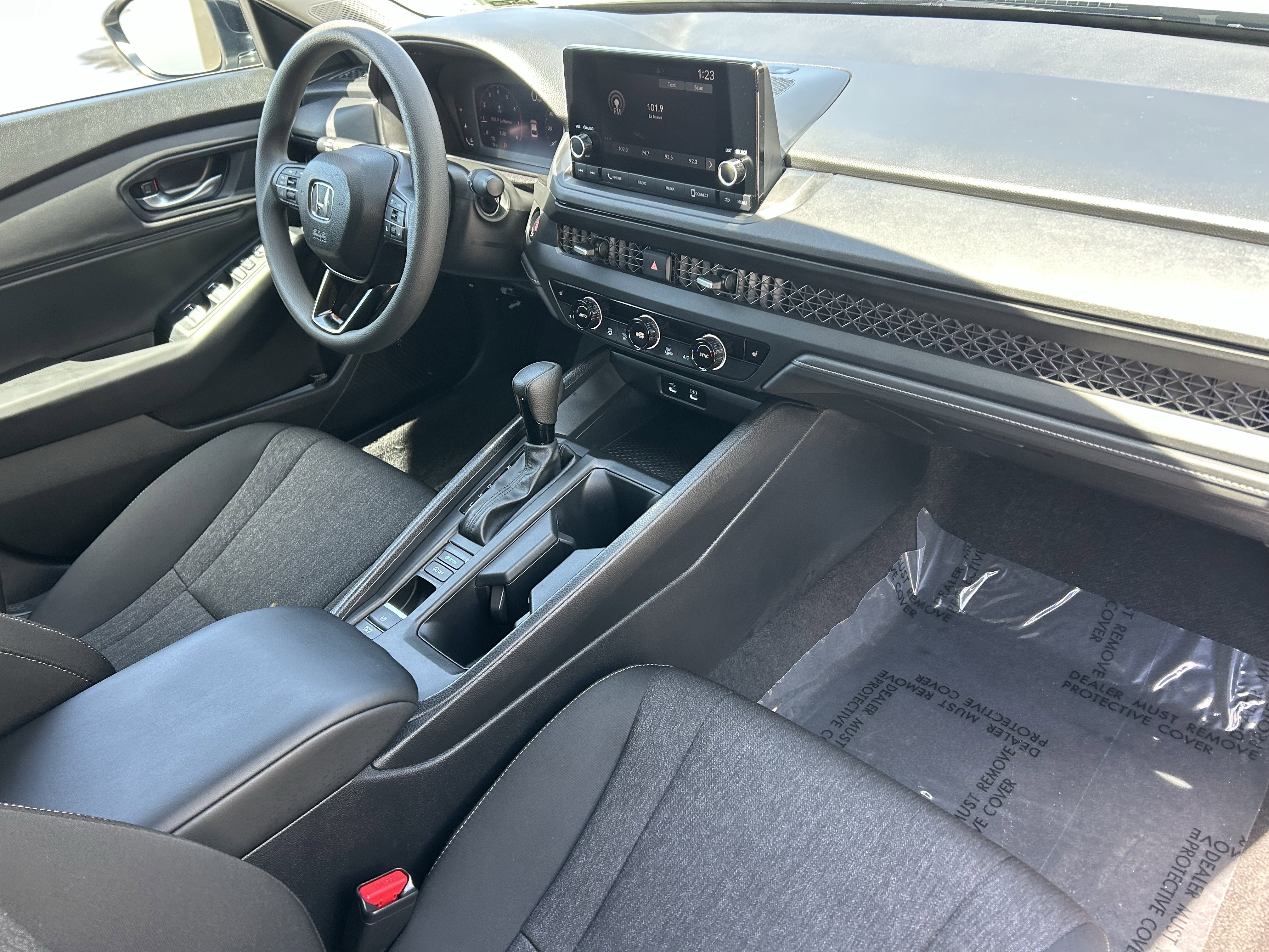Certified 2025 Honda Accord SE image 8