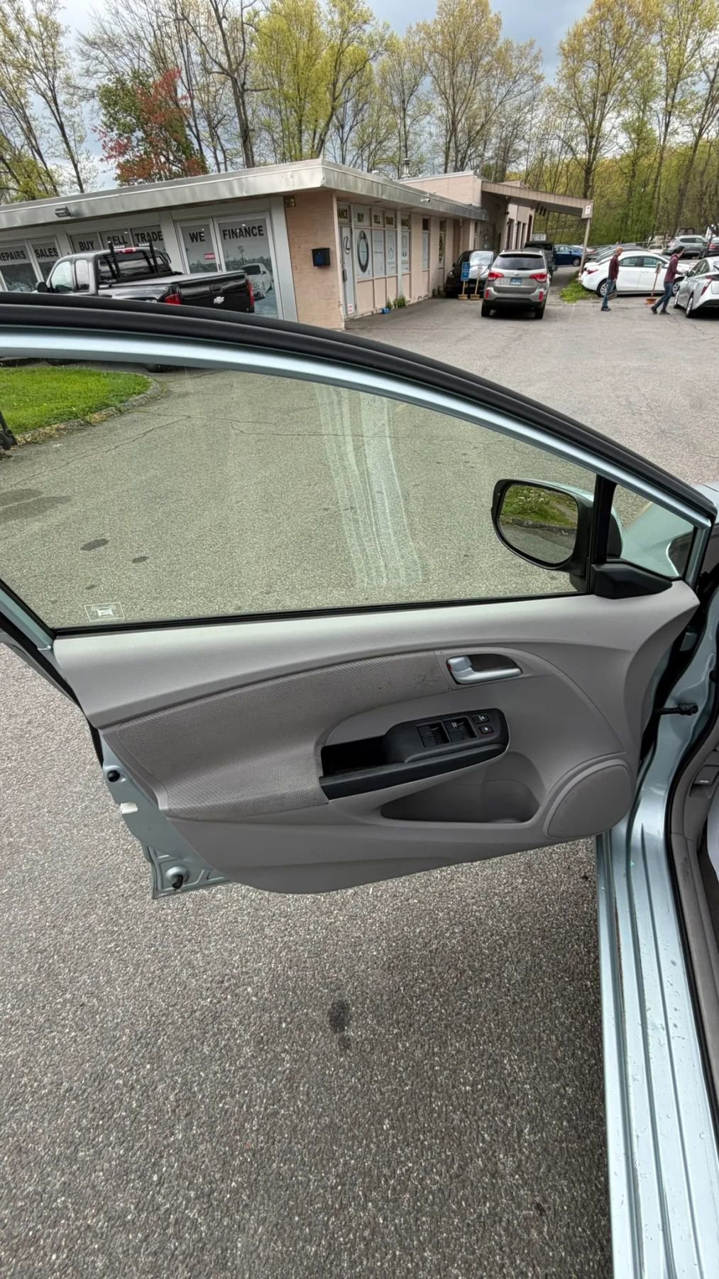 Used 2013 Honda Insight LX image 9