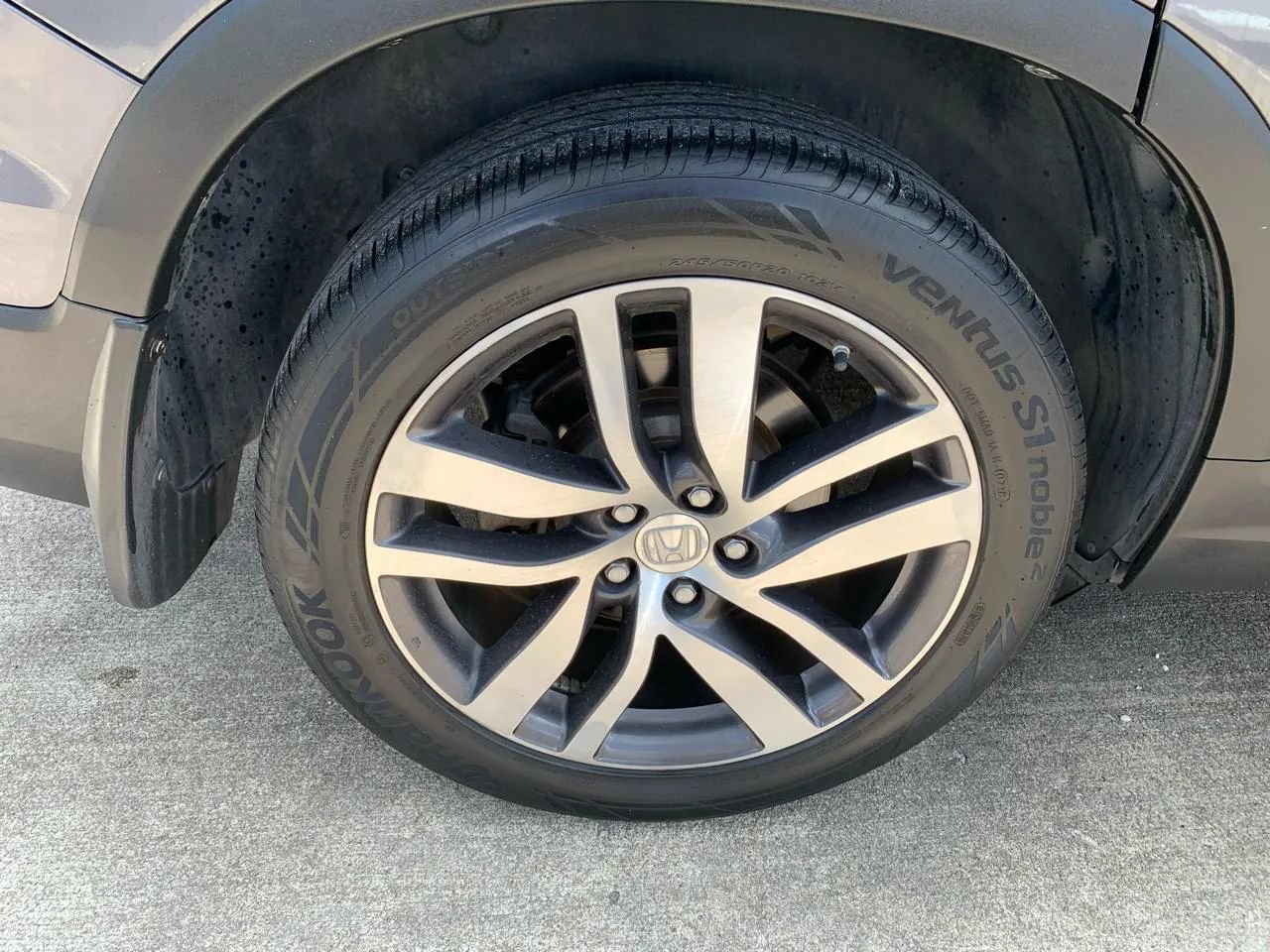 Used 2016 Honda Pilot Elite image 26