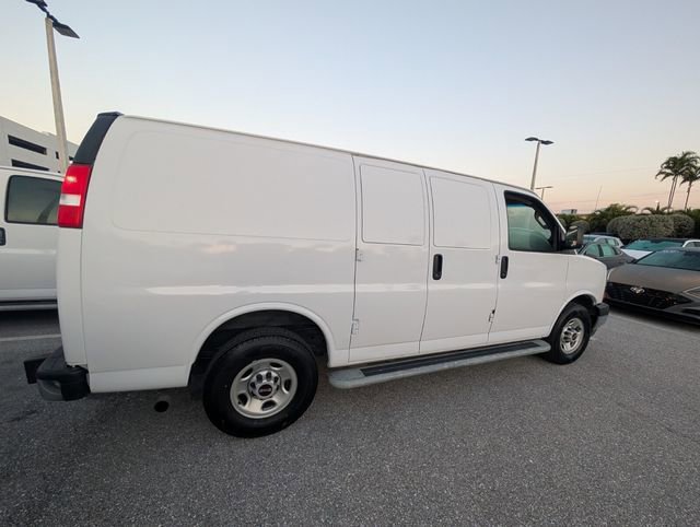 Used 2021 GMC Savana 2500 w/ Driver Convenience Package image 10