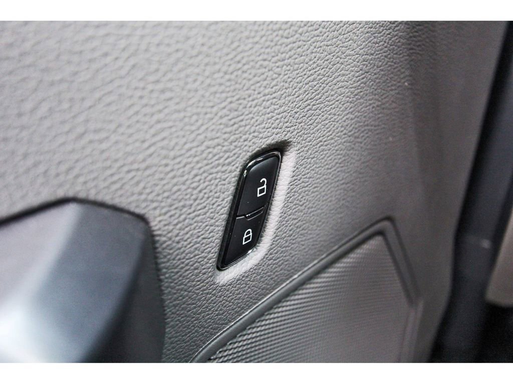 Used 2022 Ford F250 XLT image 17