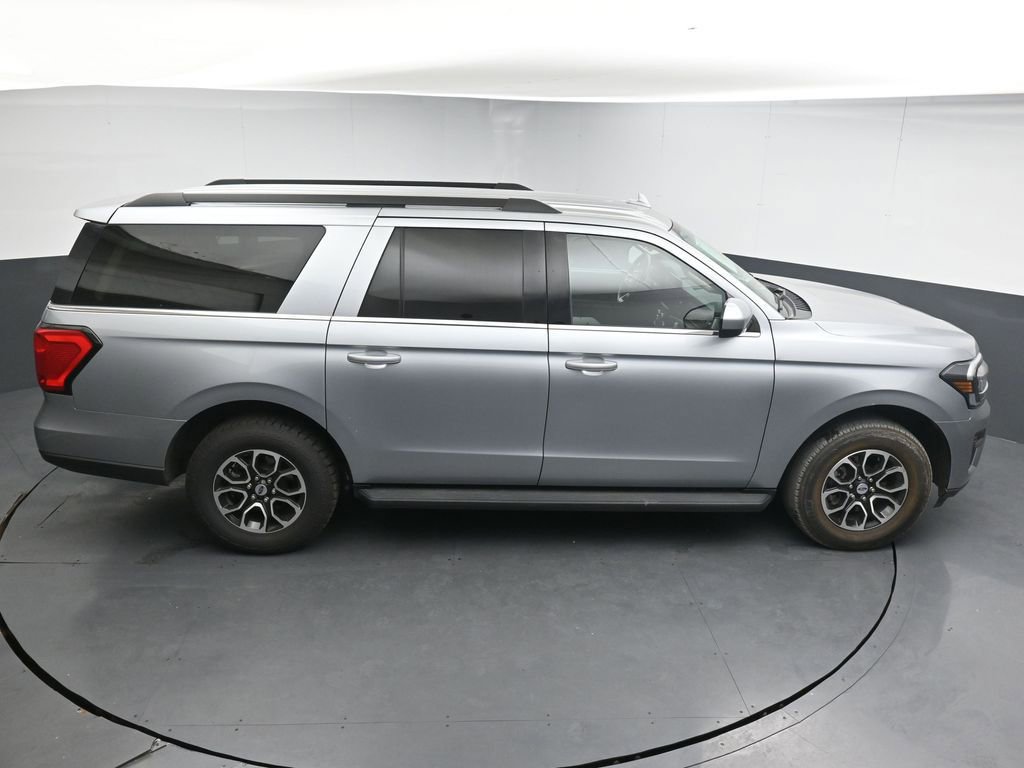 Used 2024 Ford Expedition Max XLT AWD/4WD image 32