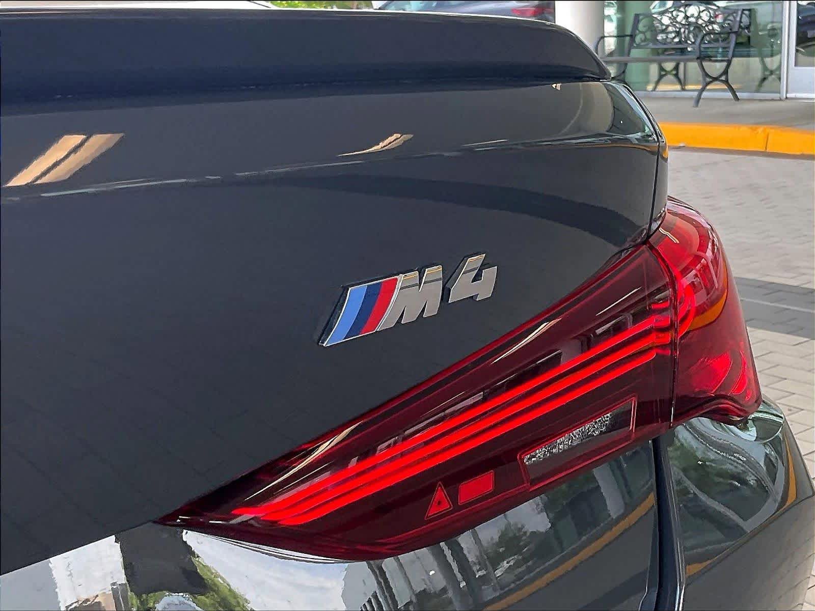 Used 2026 BMW M4 Coupe RWD image 10