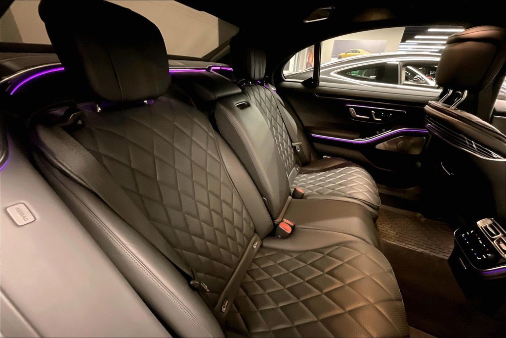 Used 2025 Mercedes-Benz S 580 4MATIC Sedan image 19